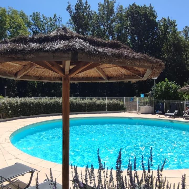 Camping Pres Du Lac De Sainte Croix ボデュン エクステリア 写真